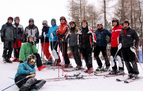 Kursanci slalomu ze Ski Spa