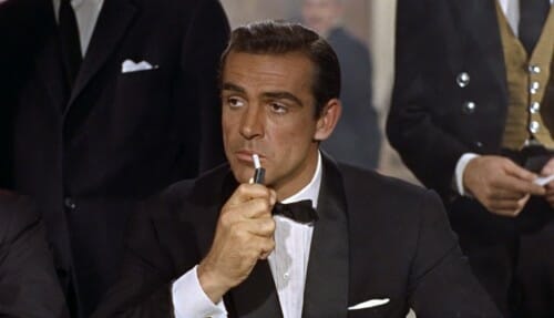 Sean Connery jako James Bond. 007 najlepszych outfitów