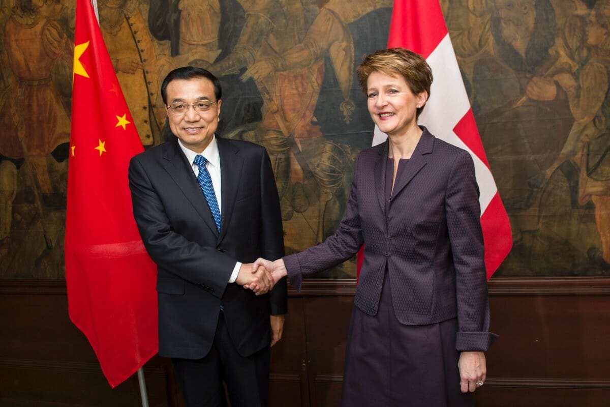 China’s premier Li Keqiang shakes hands with Swiss president and justice minister Simonetta Sommaruga