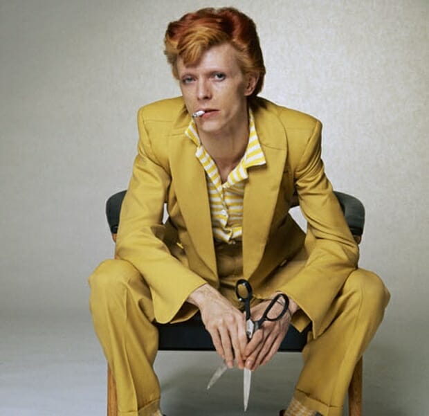 David-Bowie-in-a-mustard-