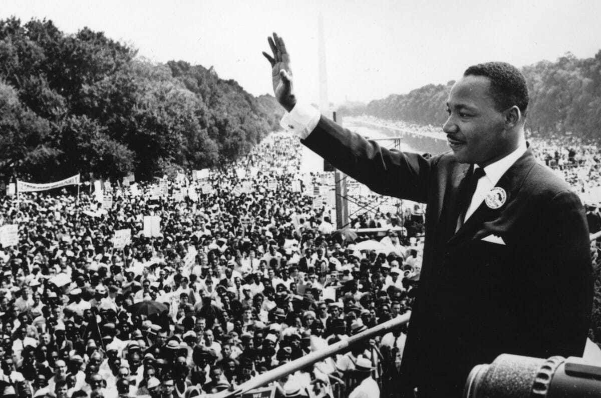 Black American civil rights leader Martin Luther King (1929 - 1968) addresses crowds during the March On Washington at the Lincoln Memorial, Washington DC, where he gave his 'I Have A Dream' speech. (Photo by Central Press/Getty Images)