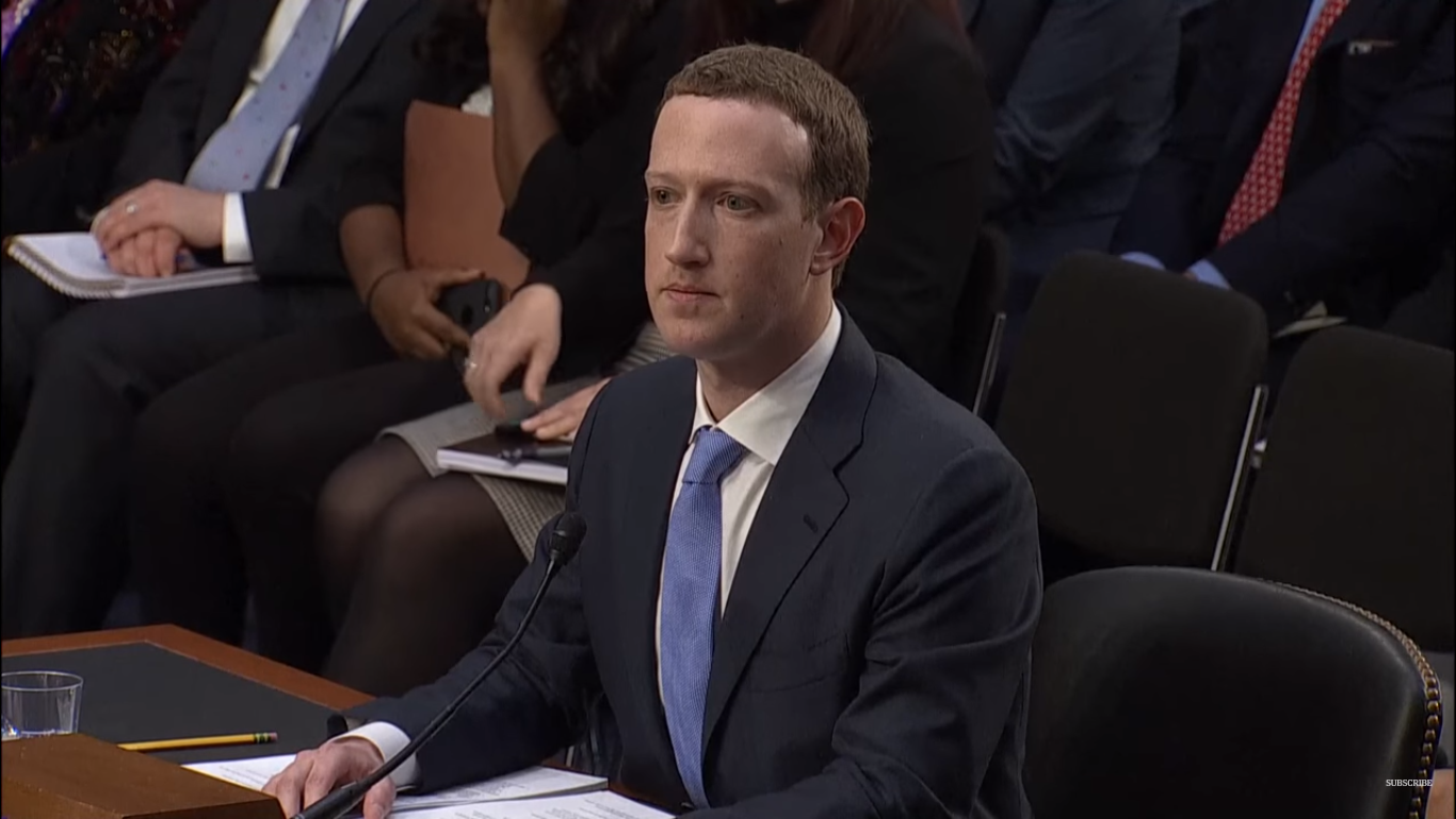 Mark Zuckerberg w Senacie