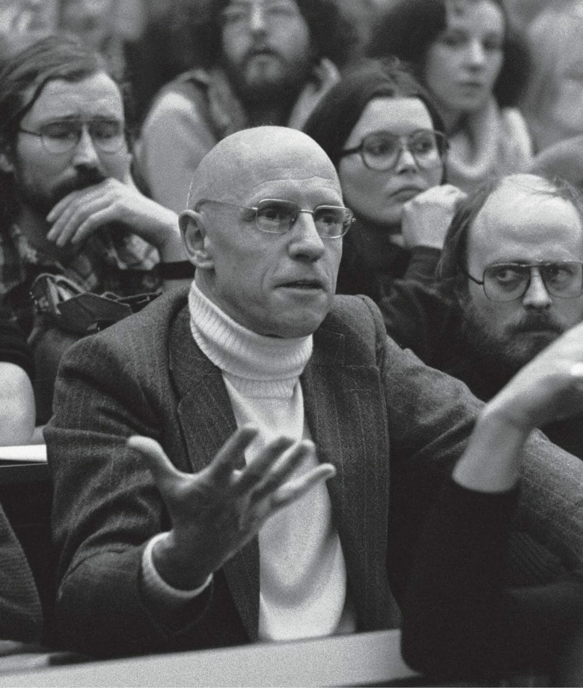 Filozof Michel Foucault i sweter golf męski